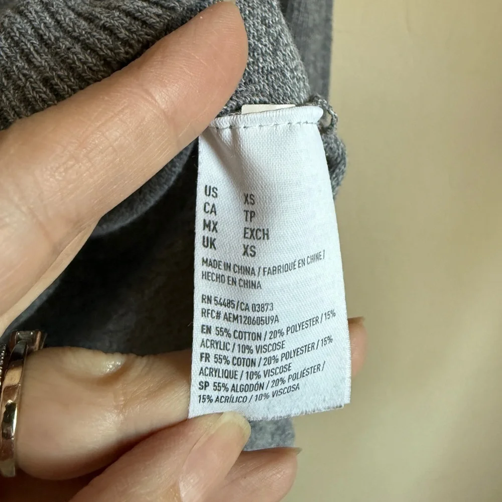American Eagle Y2K Outfitters Heather Gray V-Neck Sweatshirt Sweater